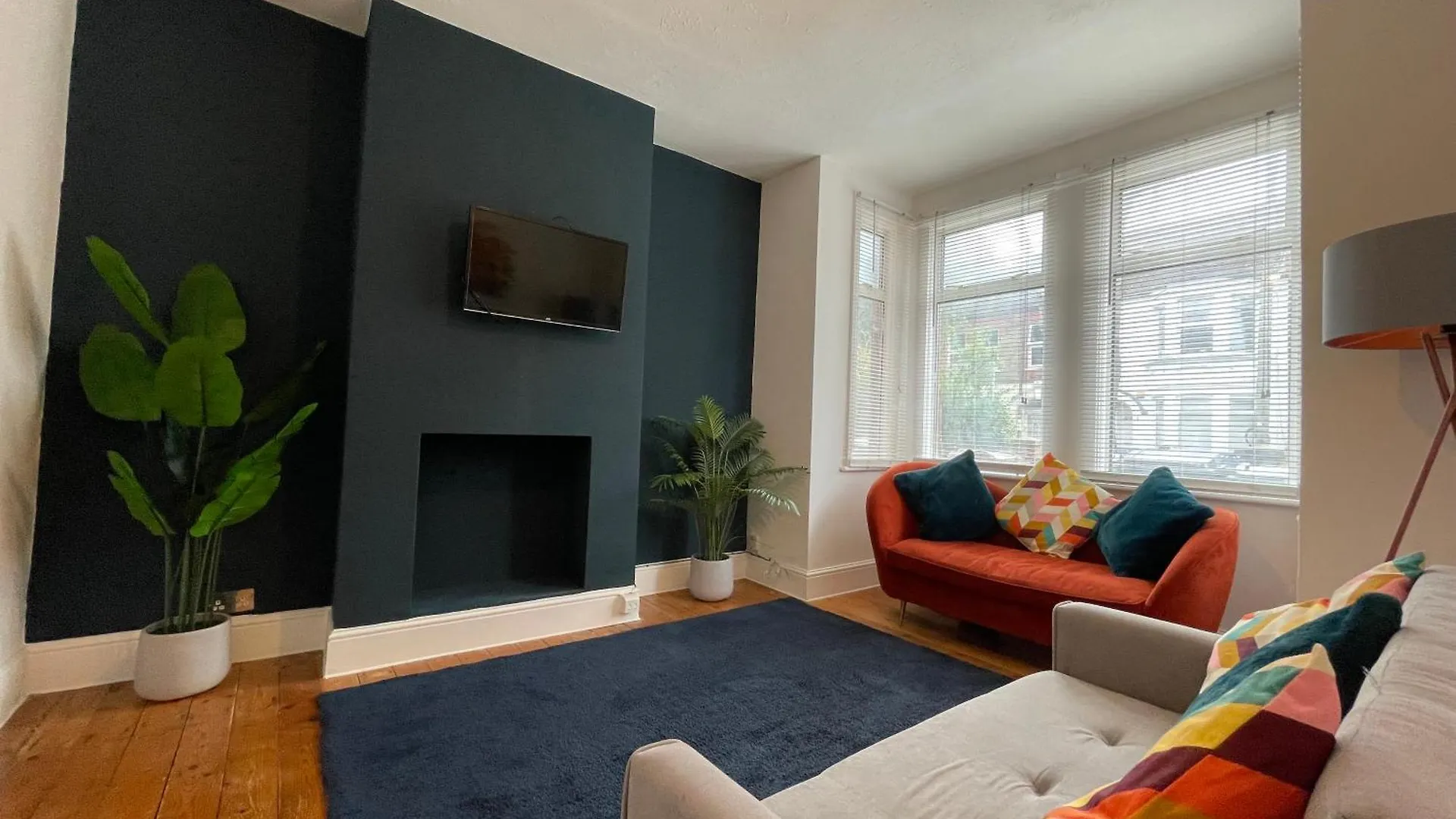 E10 Short Stay Apartment location