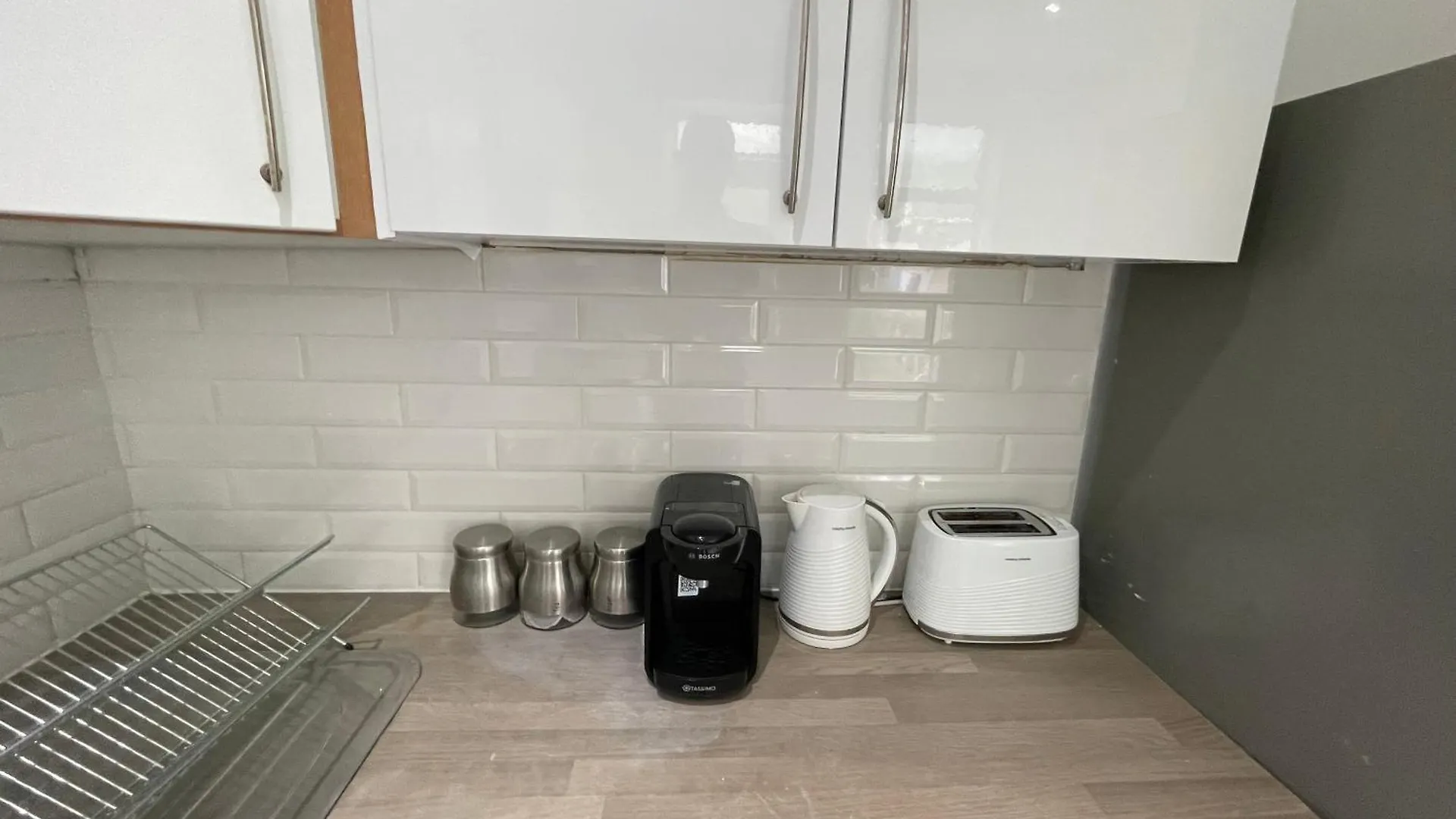 E10 Short Stay Apartment London